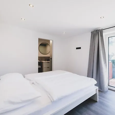 Ager By We Rent Apartman *